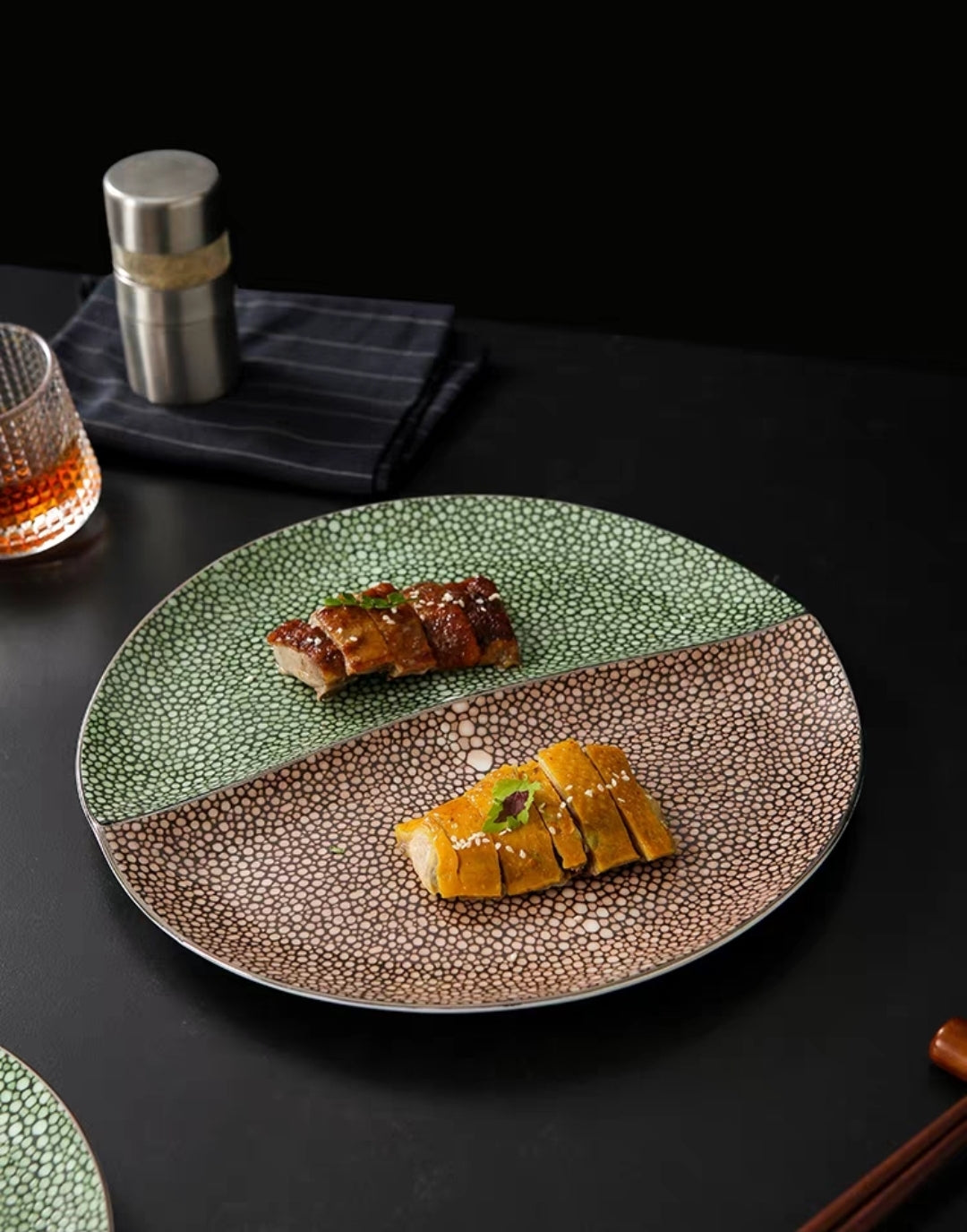 2-section ceramic serving plate with mosaic glaze – top view