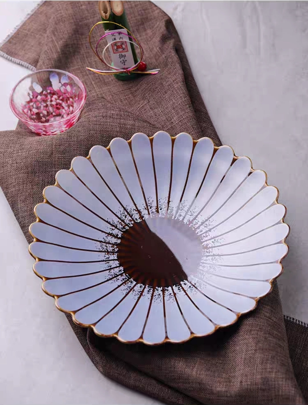 vintage ceramic dinner plate set featuring Japanese floral patterns and petal edges
