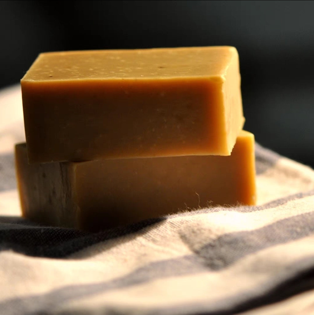 Wormwood and Karanja mugwort herbal bath soap