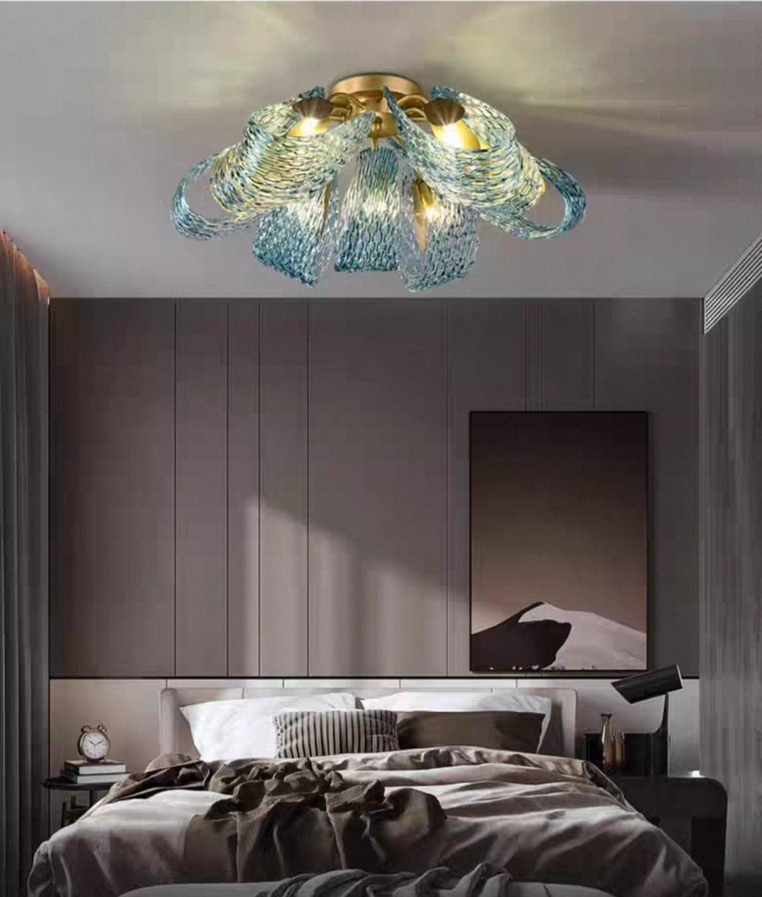 Luxury Brushed Brass Chandelier – Multi-Head Modern Pendant Light with Tri-Color LED for Living Room, Dining Room
