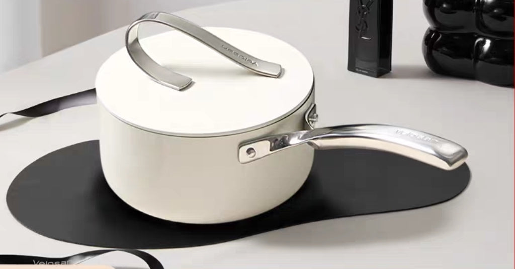 White Non-Stick Cooking Pot with Dome Lid – Minimalist Design