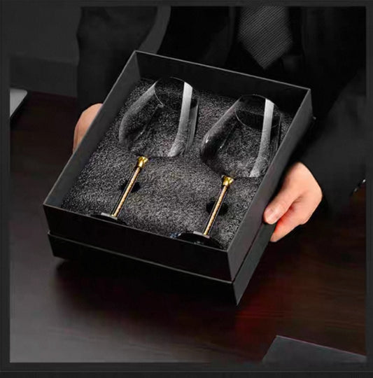 520ml crystal red wine glasses with diamond-cut stems in black gift box

